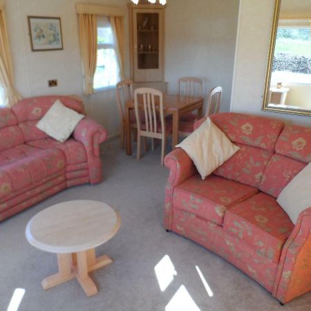 Luxury Mobile Home Near Perranporth Situated On A Quiet Farm ทรูโร ภายนอก รูปภาพ